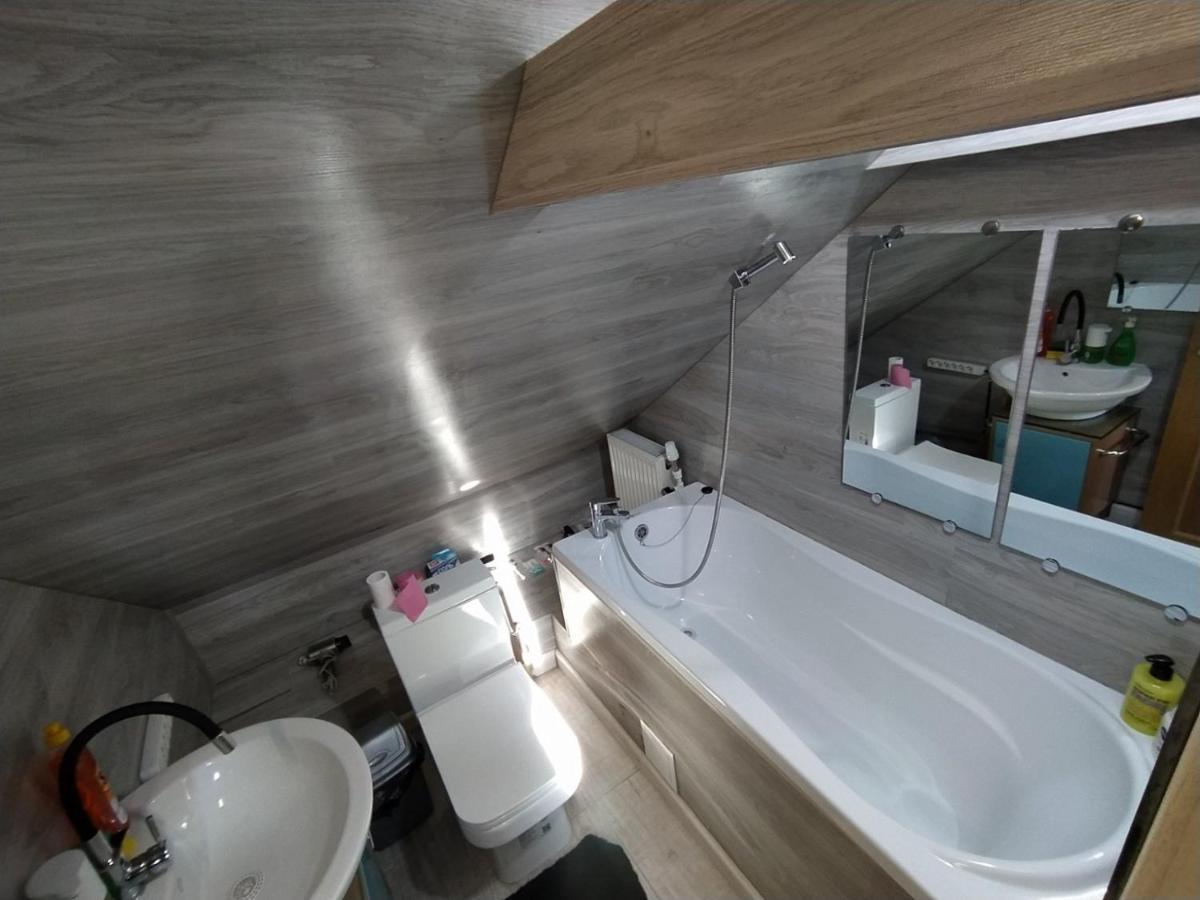 Ismail&Stefan Cel Mare Red Apartment Chisinau Luaran gambar